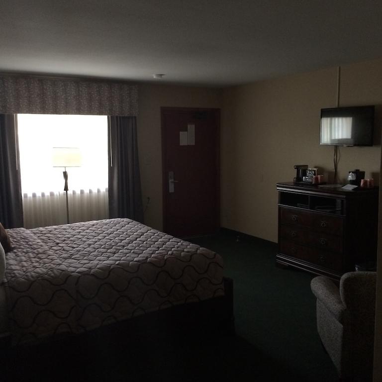 Inn Pacer & Delaware